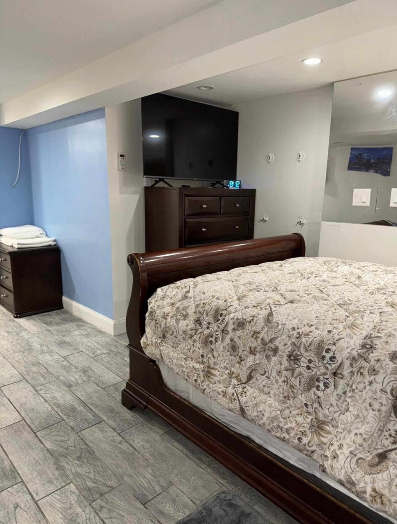 Jfk Private Studio Apartment New York Bagian luar foto