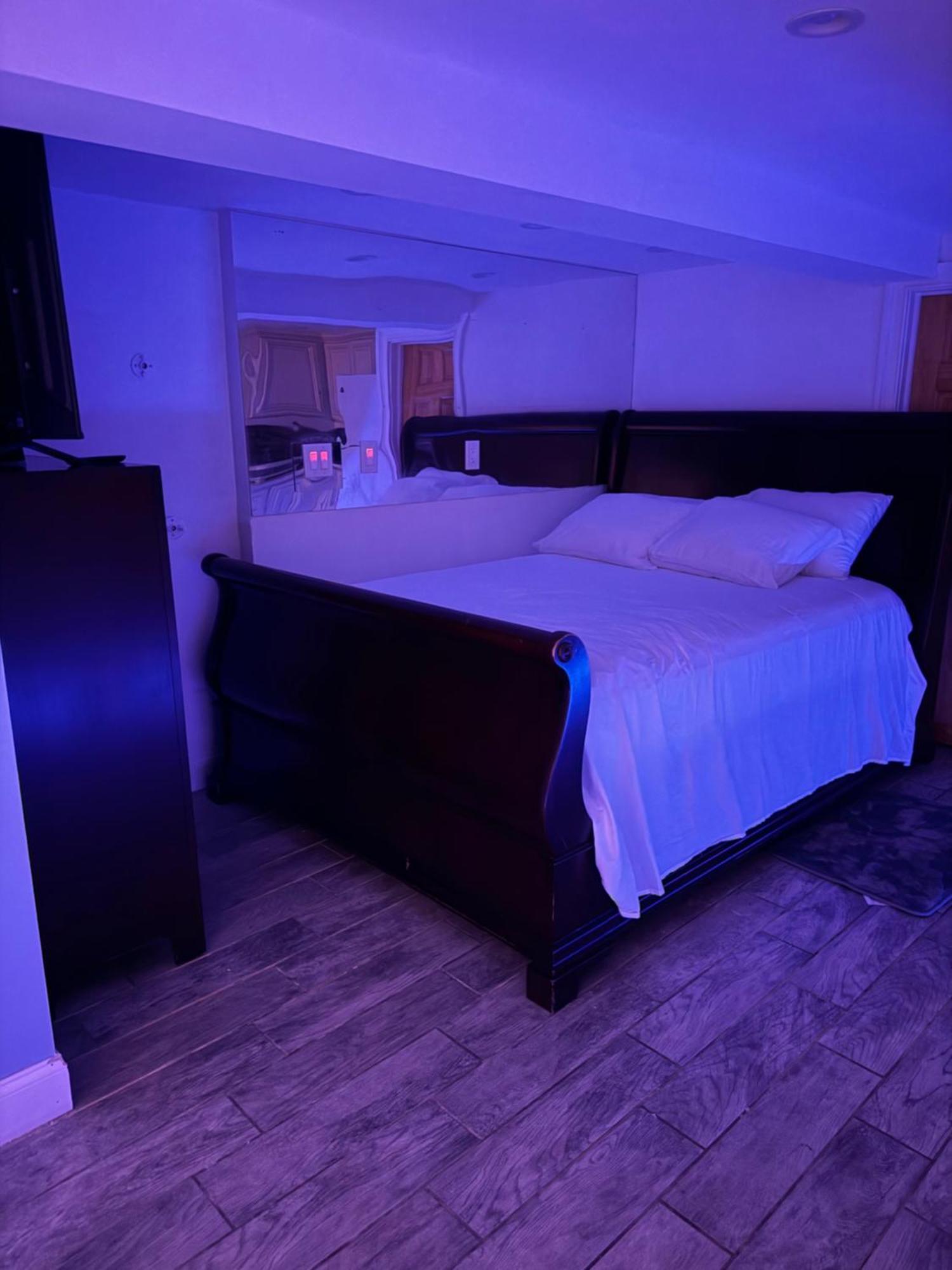 Jfk Private Studio Apartment New York Bagian luar foto