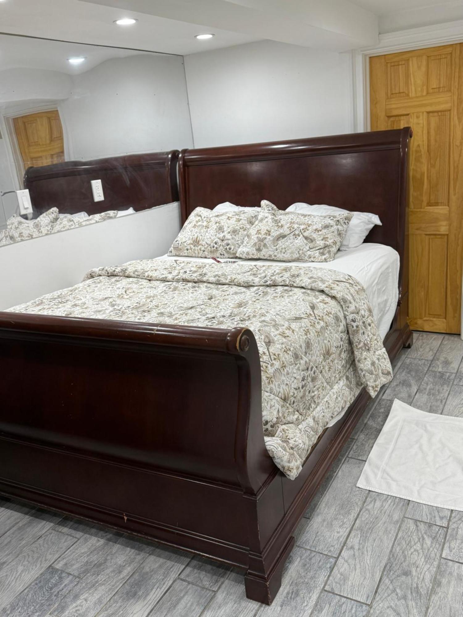 Jfk Private Studio Apartment New York Bagian luar foto